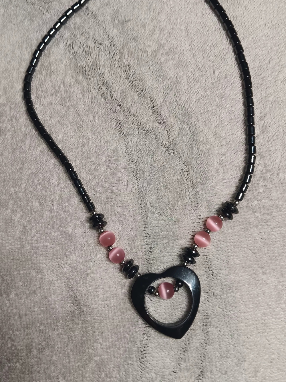 Pink & Black Heart Pendant Beaded Necklace - Women Jewelry